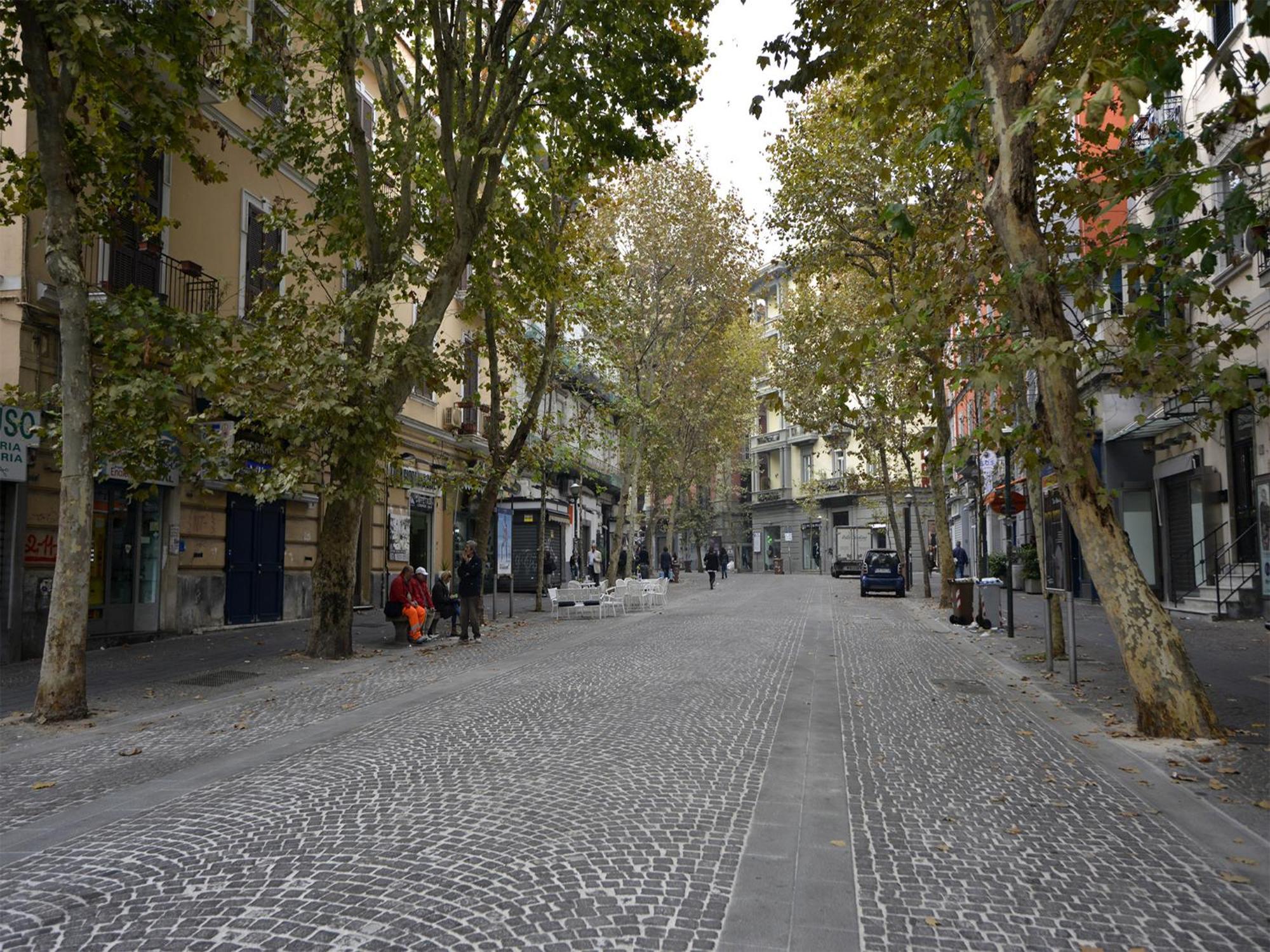 La Piazza Al Vomero Napels Buitenkant foto